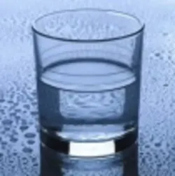 Glasshalfempty1 Web 0 Glasshalfempty1 Web 0