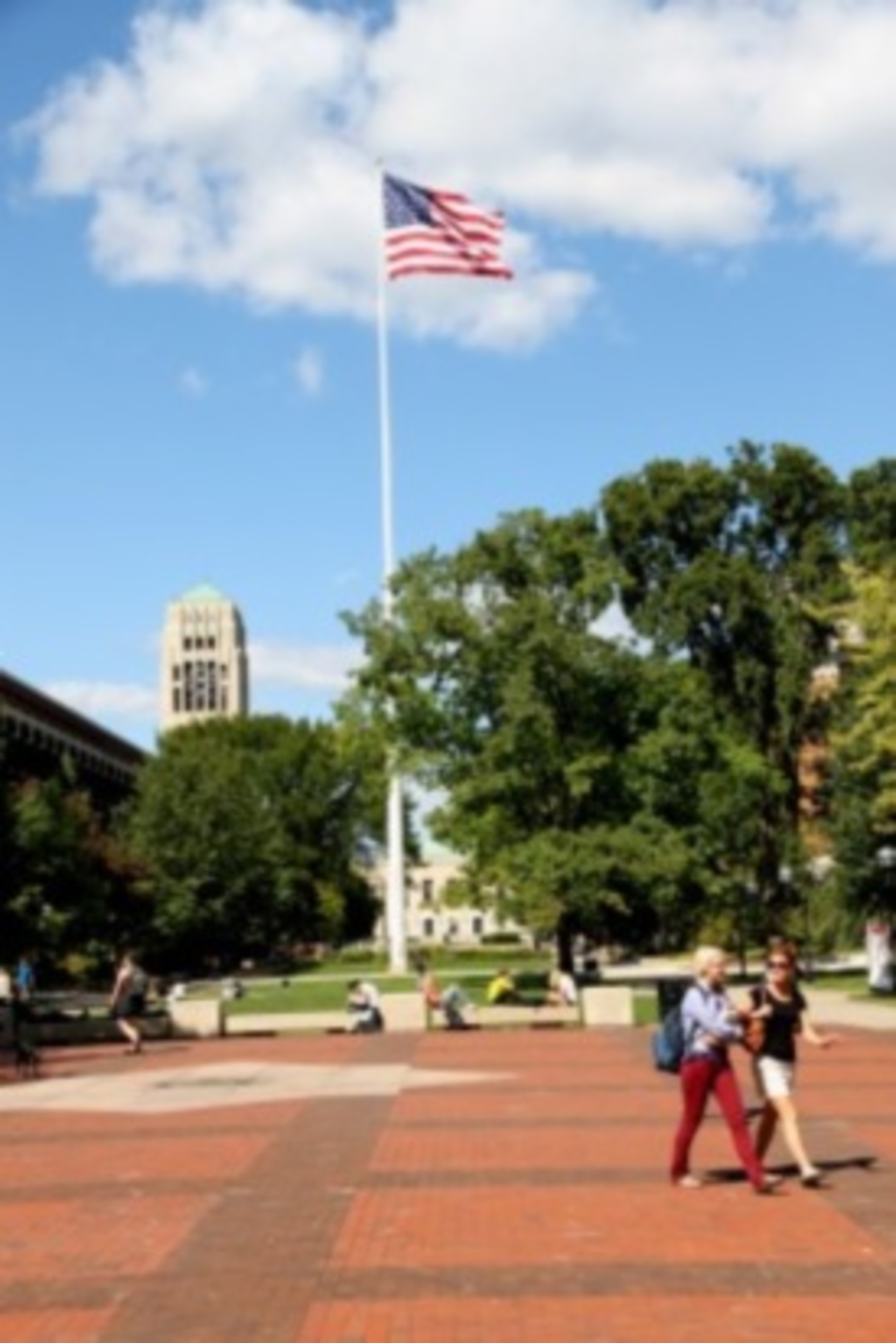 Universityofmichigan 11063885 Smaller