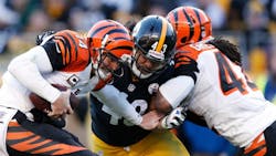 Gty Nfl Concussion Mi 130408 Wg Gty Nfl Concussion Mi 130408 Wg