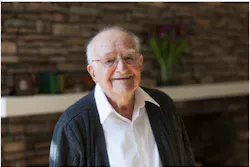 100 Yrs Old 100 Yrs Old