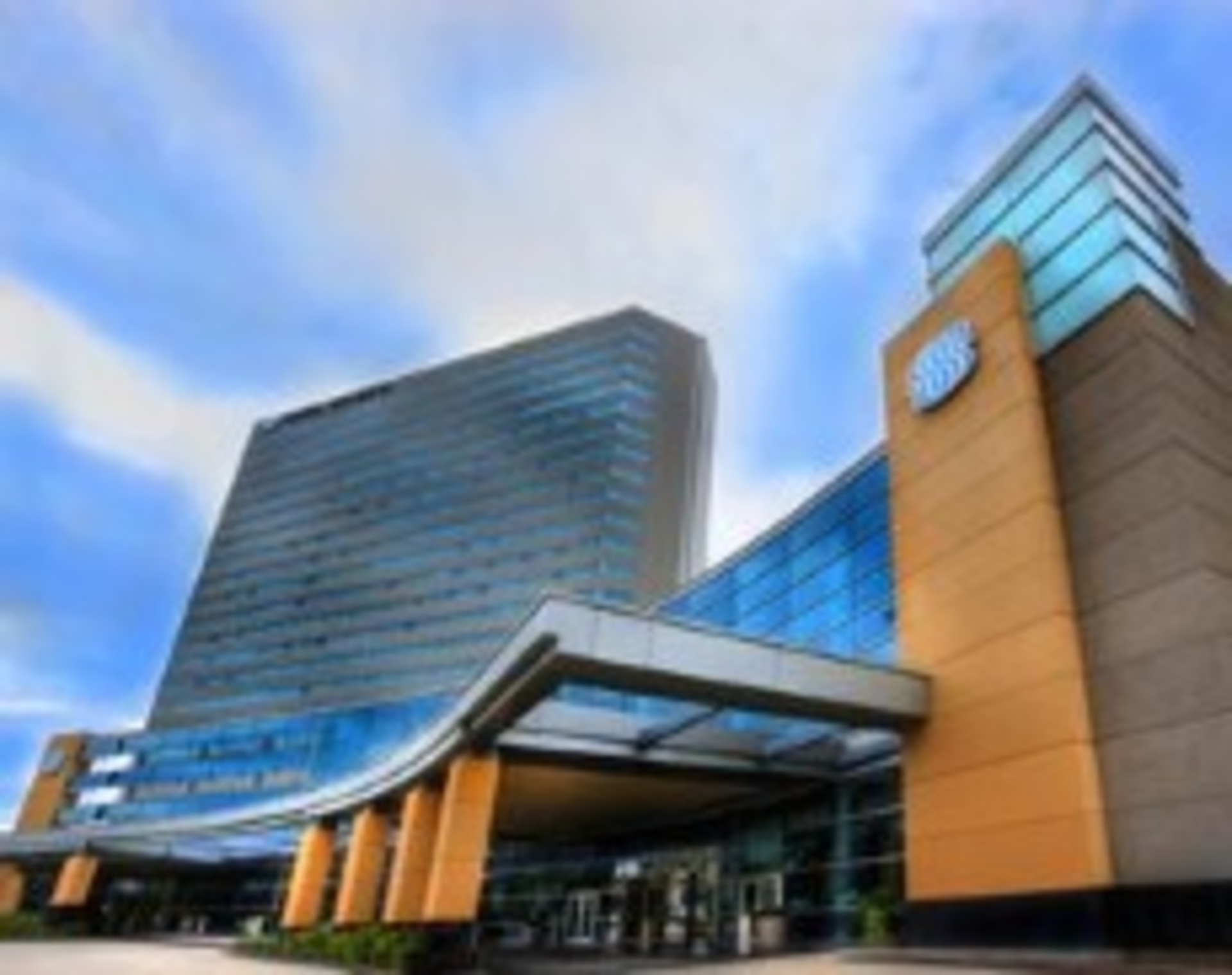 Royal Sonesta Houston Exterior 304 Smaller