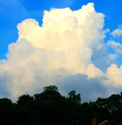 2015 05 29 19 28 37 Cloud Pjb 2015 05 29 19 28 37 Cloud Pjb