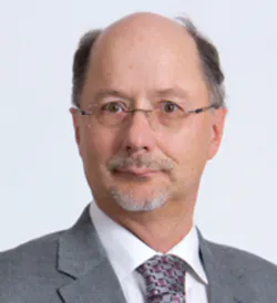 H1508 Win Magic Hipaa Compliance Mc Cracken Headshot H1508 Win Magic Hipaa Compliance Mc Cracken Headshot