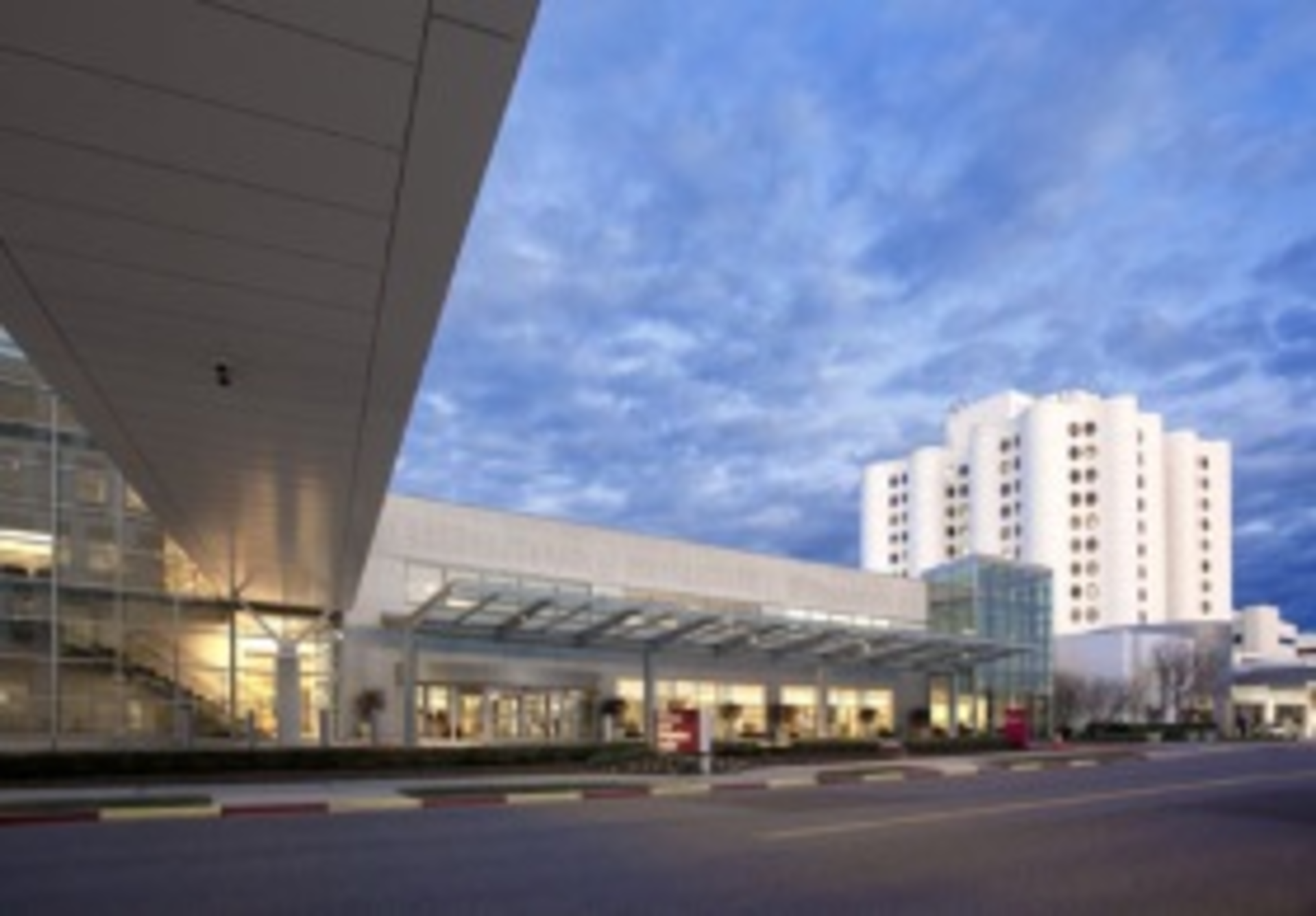 Stjosephmedicalcentertower Smallerpng