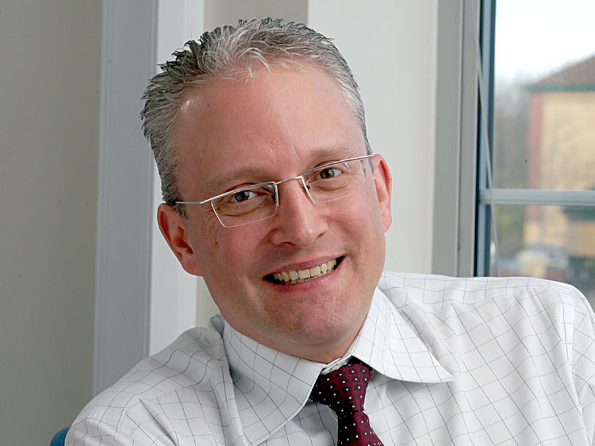 Paulmagelli Headshot