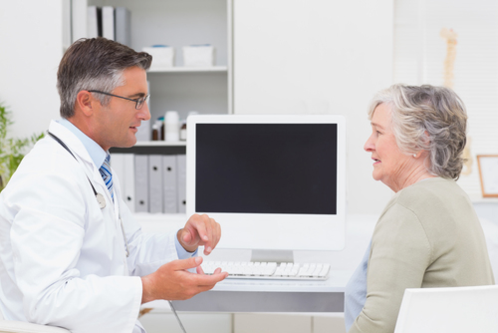 Doctorandpatient Shutterstock 256329712 Smaller