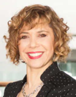 Leah Farina Vice President, Client Services, MEDITECH Leah Farina Vice President, Client Services, MEDITECH