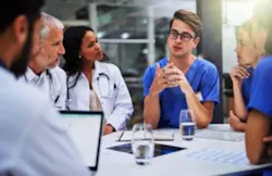 H0708 Meditec Staff Meeting 326x211 H0708 Meditec Staff Meeting 326x211