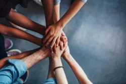 H0708 Meditec Staff Meeting Hands Team 326x217 H0708 Meditec Staff Meeting Hands Team 326x217