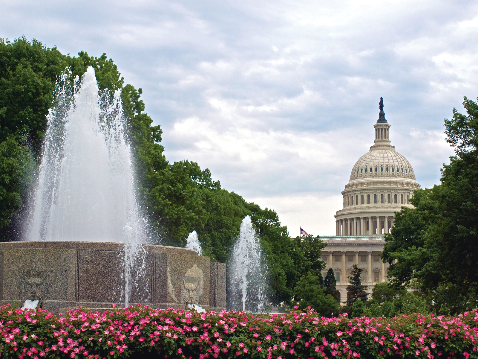 Washington Dc Capitol Bldg Fountain 5ce59ba07b5e1