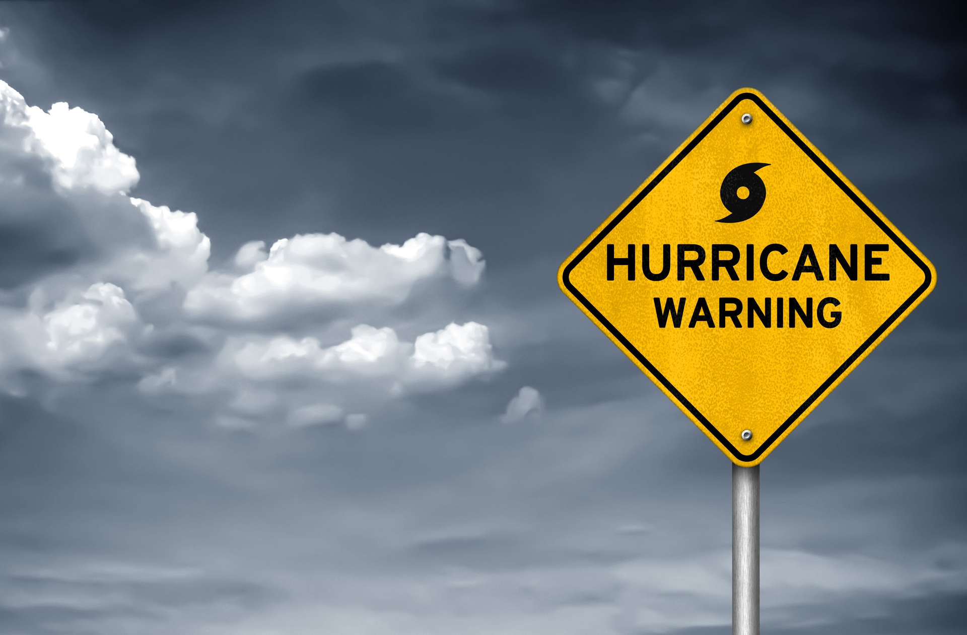 Hurricane Warning 5ce6b9e0b5663