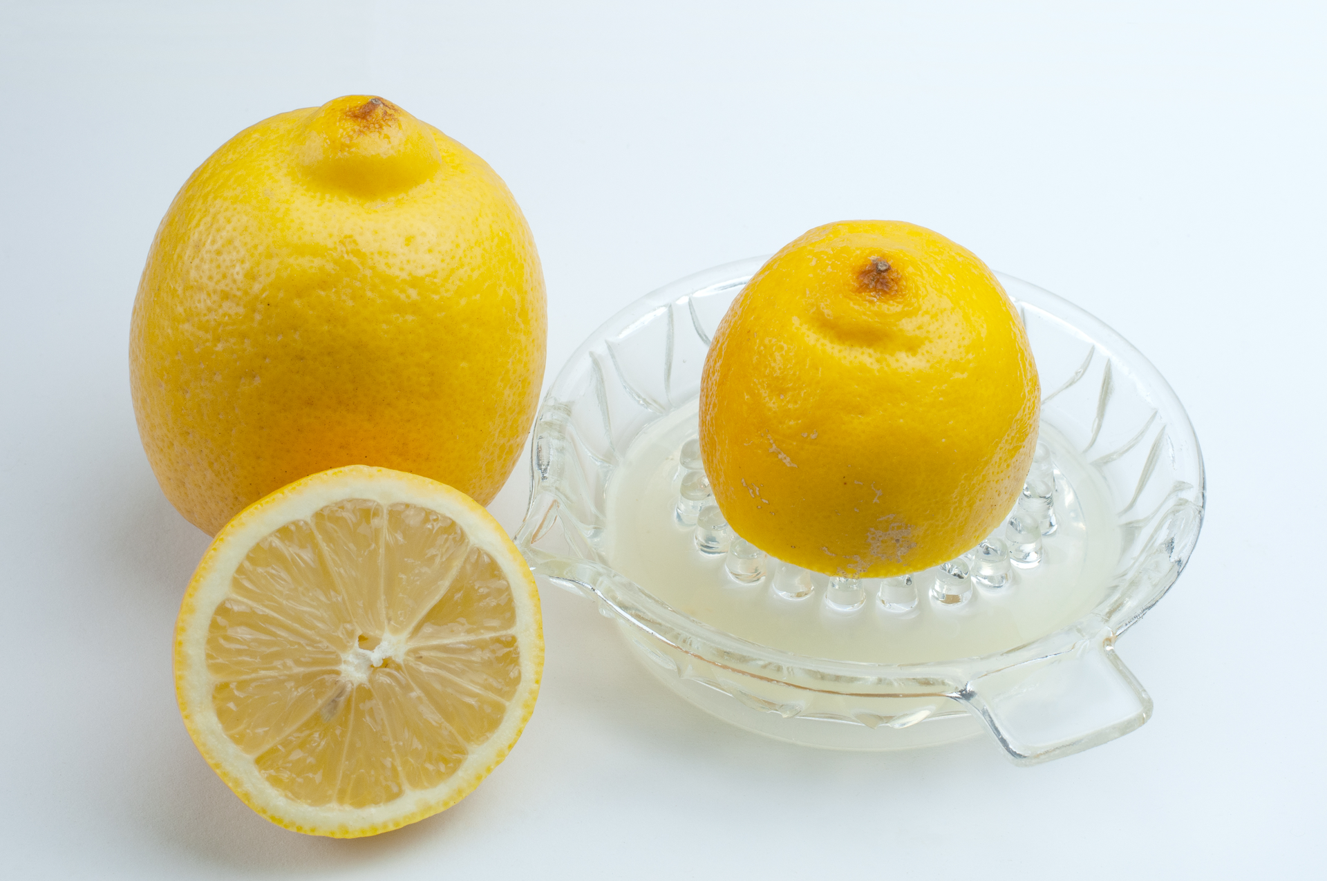 Bigstock Lemons Next To A Vintage Squee 362481313 5f75f2ce7581a