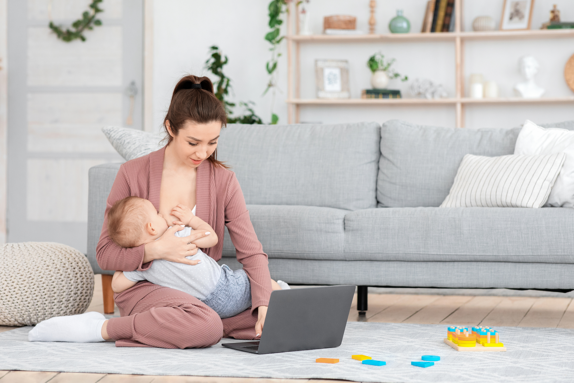 Breastfeeding Tech 5fad5dda6aaa3