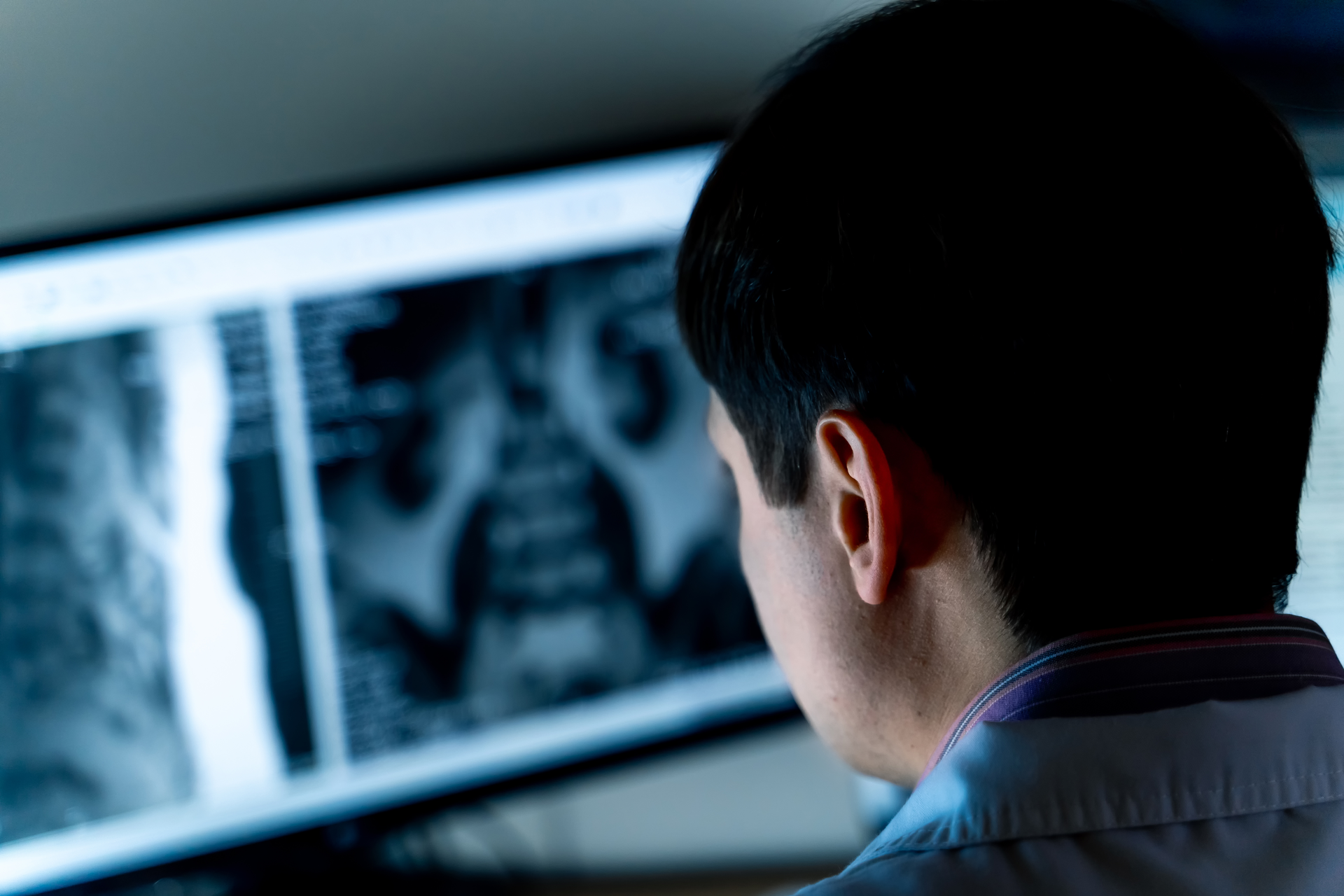 Bigstock Cropped Shot Of Radiologist Ex 382843625