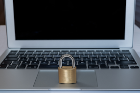 Dreamstime Xl 124881769