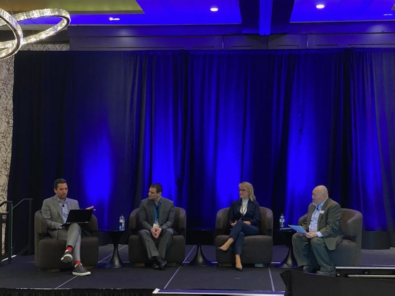 14825 002 625eb77f33530