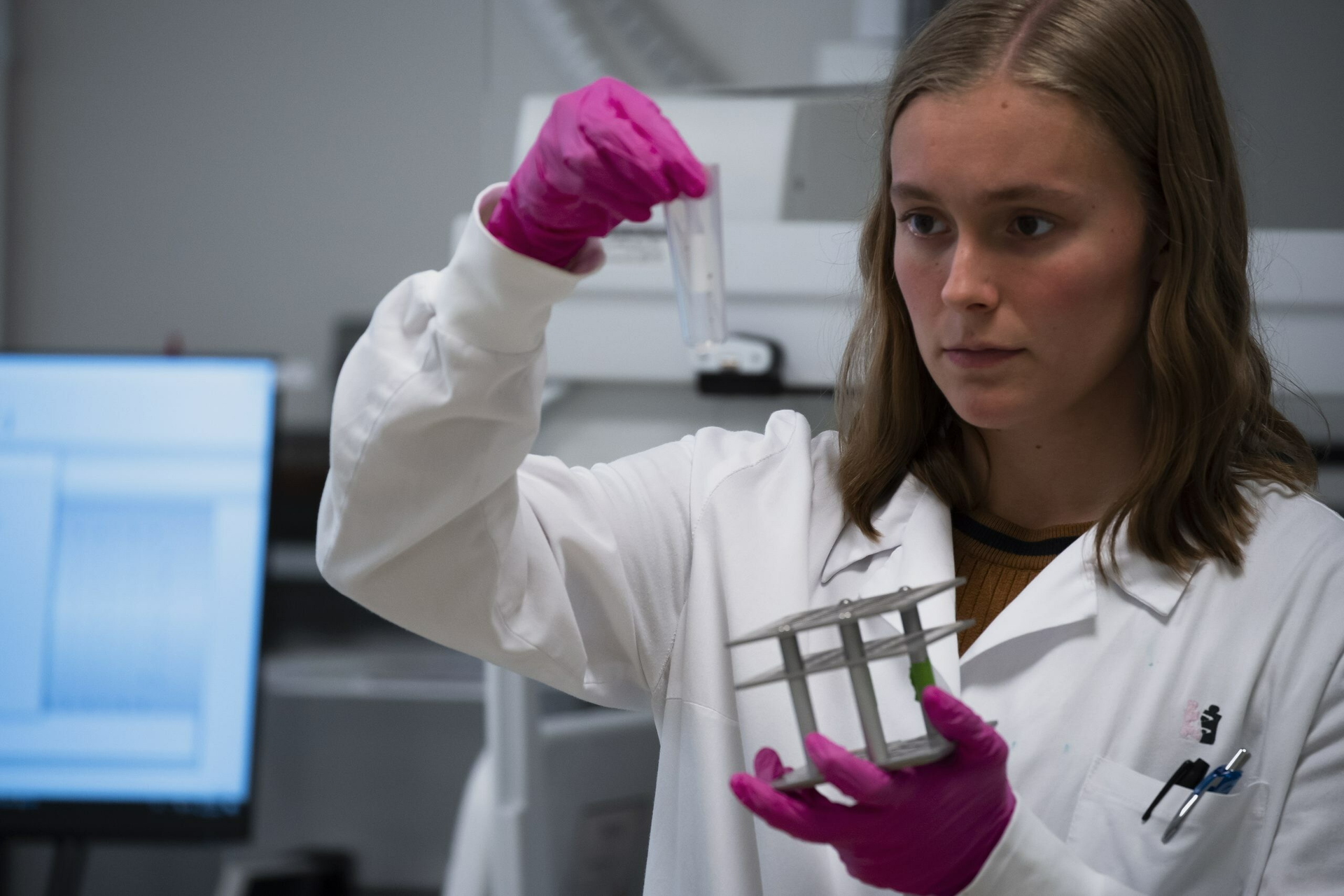 Illumina and Vanderbilt University Medical Center subsidiary Nashville Biosciences are working with Amgen to whole-genome sequence approximately 35,000 DNA samples.