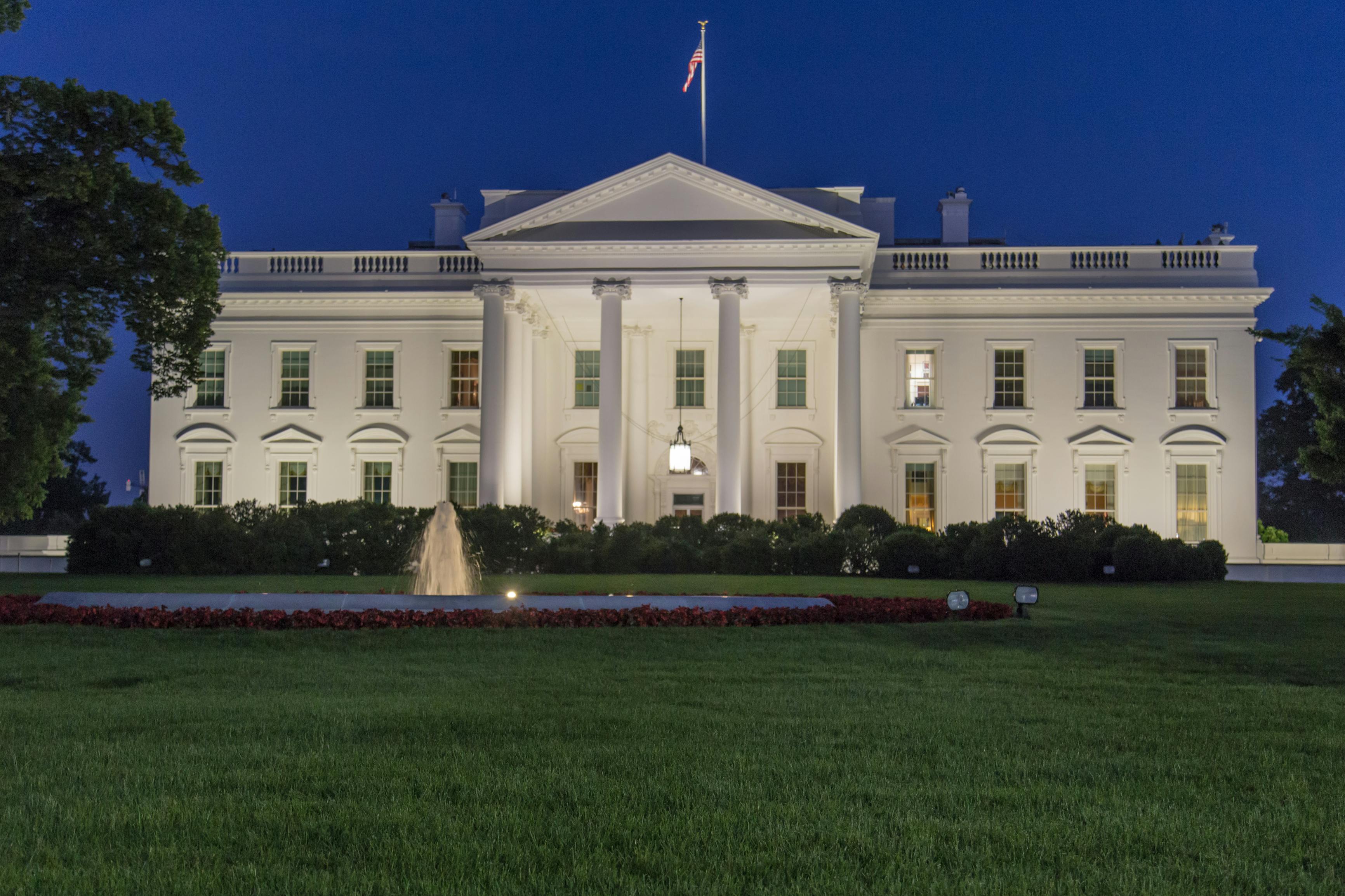 67367b9ede506d5113151534 Dreamstime Xl 322860429