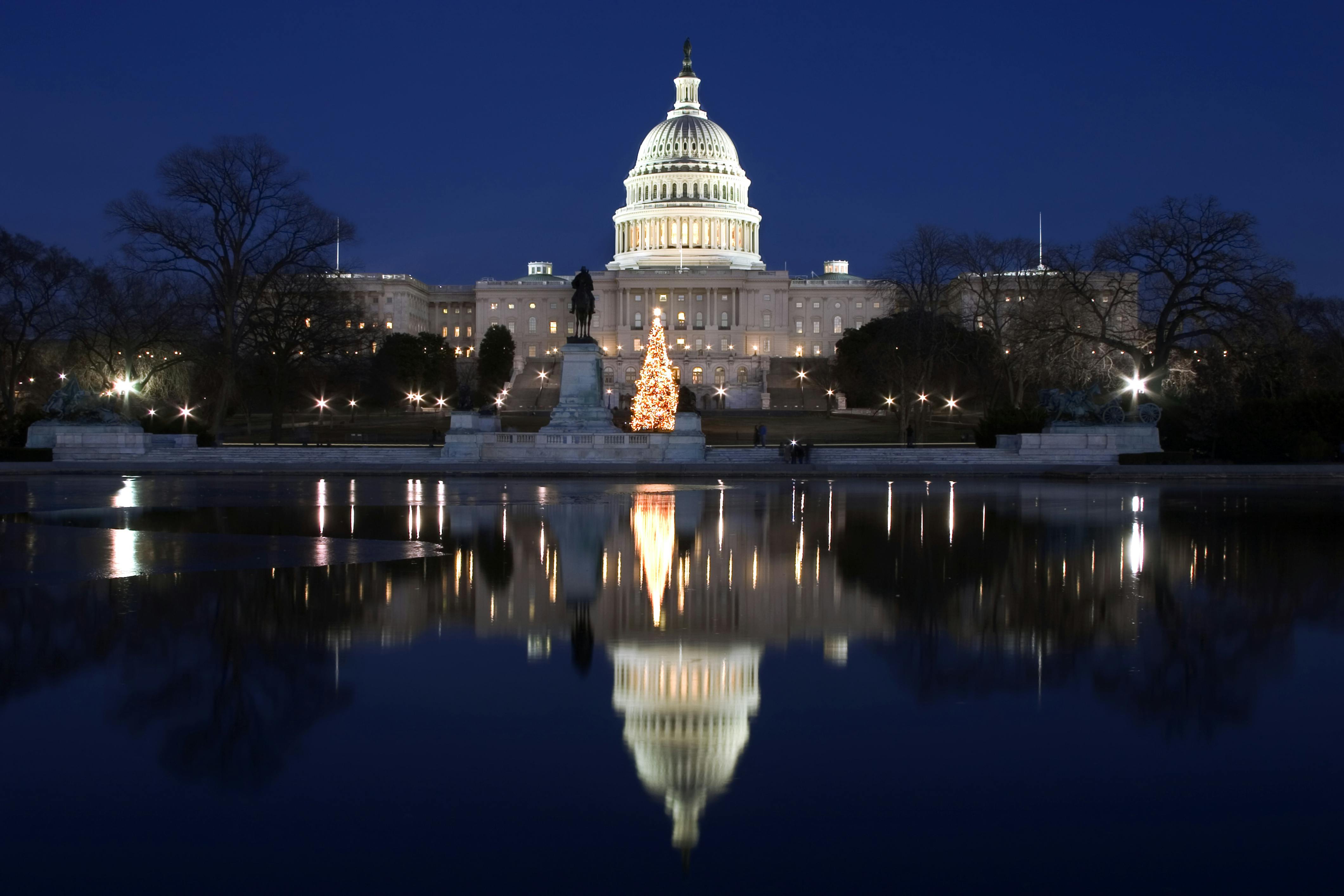 6762472f9d8939392f8e0424 Dreamstime Xxl 480153