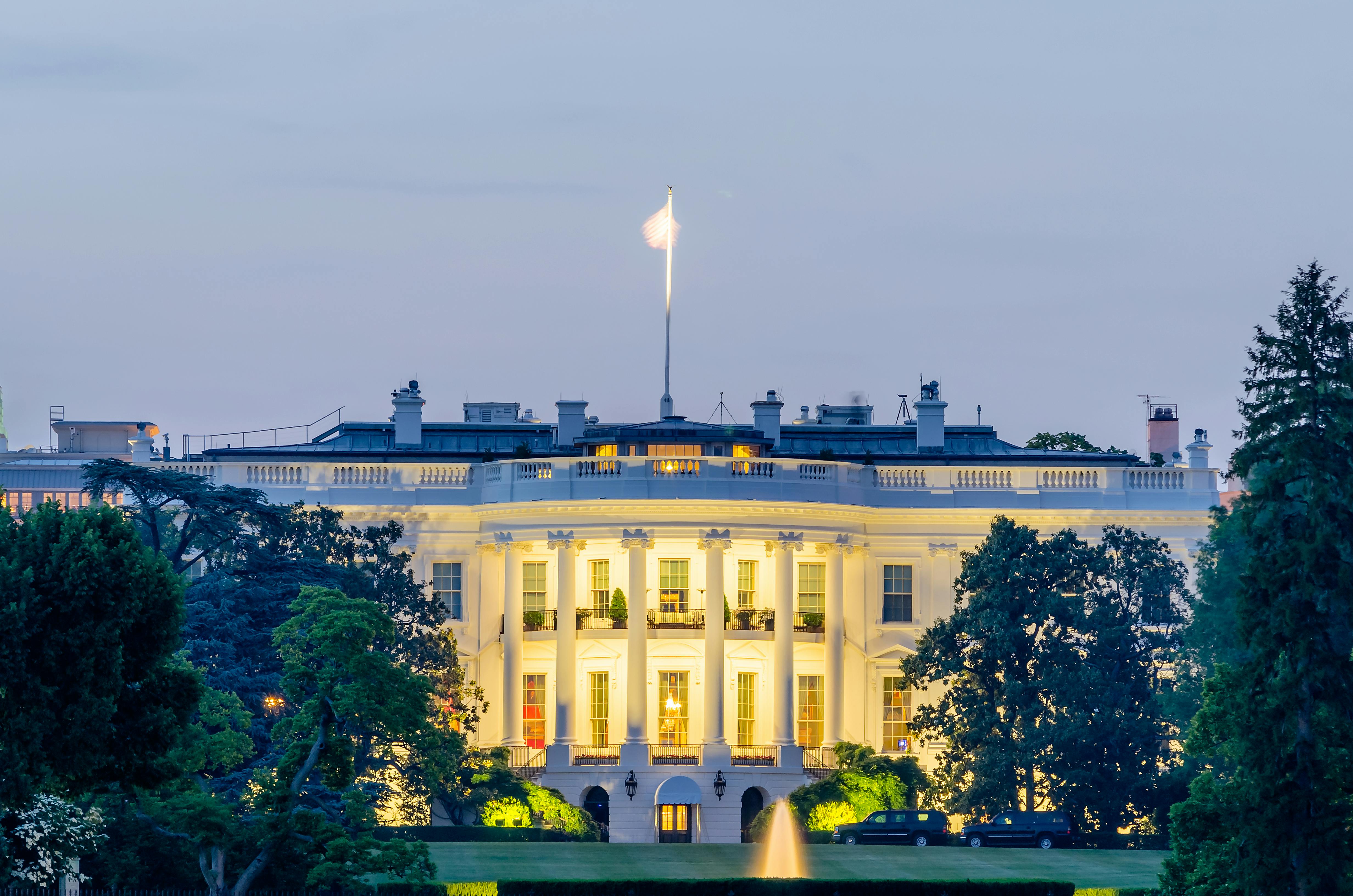 6818e0675c55c23146a42b5d Dreamstime Xxl 32328154