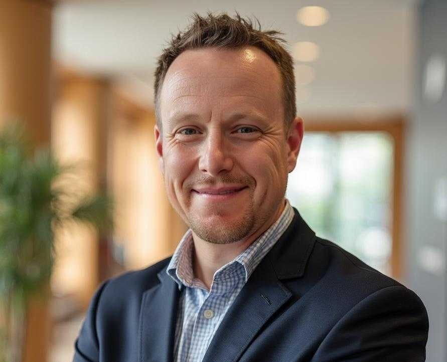 Navigating Cybersecurity Challenges of Agentic AI in Healthcare